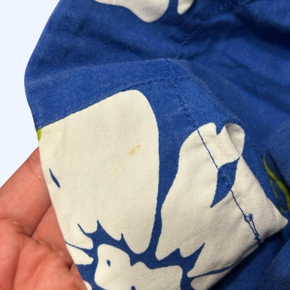 Y2K Blue Floral Mini Skirt by Hollister! - Picture 7 of 7